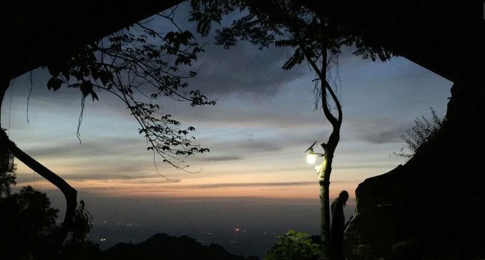 太陽能路燈電池板如何安裝？