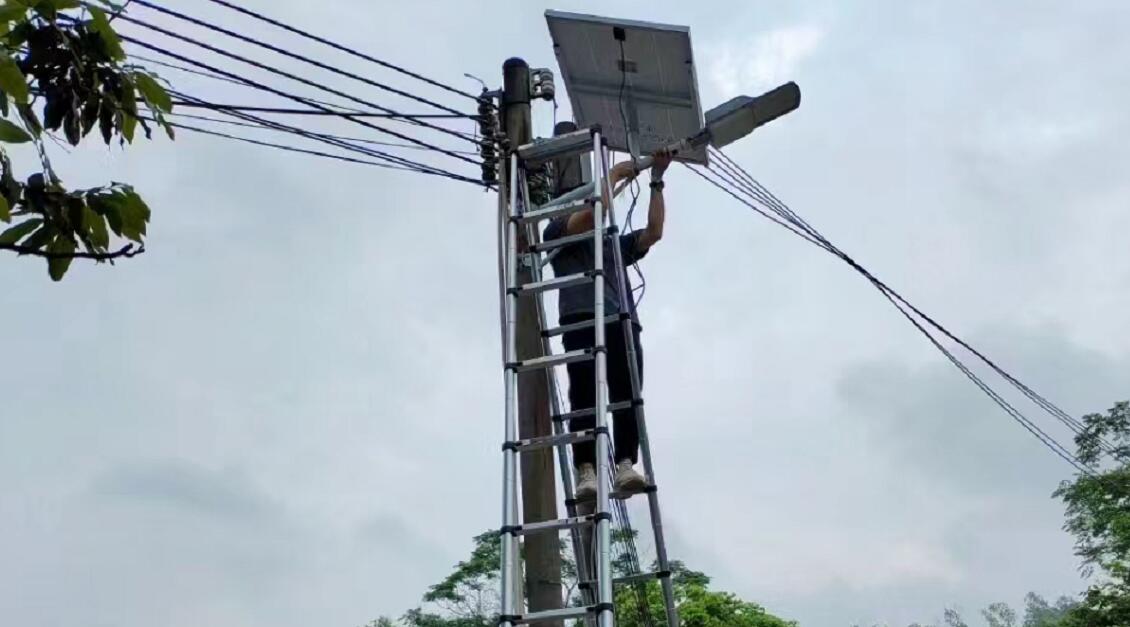 太陽(yáng)能路燈的防盜措施分享